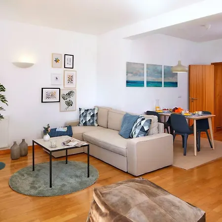 Casas Barulho Marina * Αλμπουφέιρα